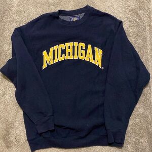 Steve & Barry’s brand Michigan sweatshirt size L